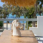 Thalassa 4*
